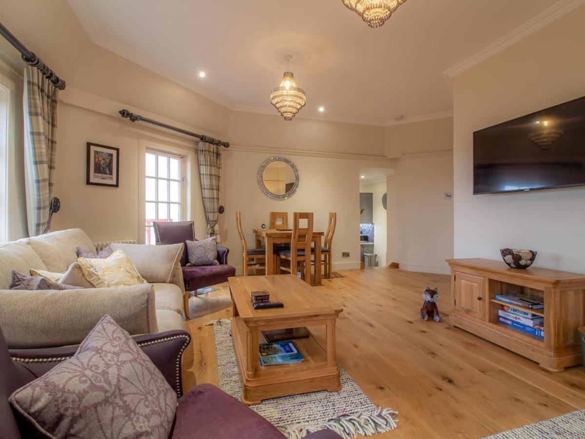 Luxury Royal Mile Apartment By The Castle - Sleeps 4 エディンバラ エクステリア 写真