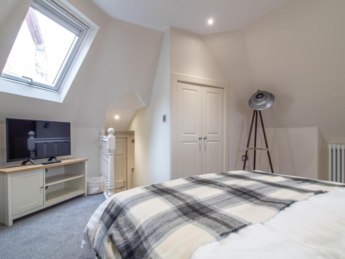 Luxury Royal Mile Apartment By The Castle - Sleeps 4 エディンバラ エクステリア 写真